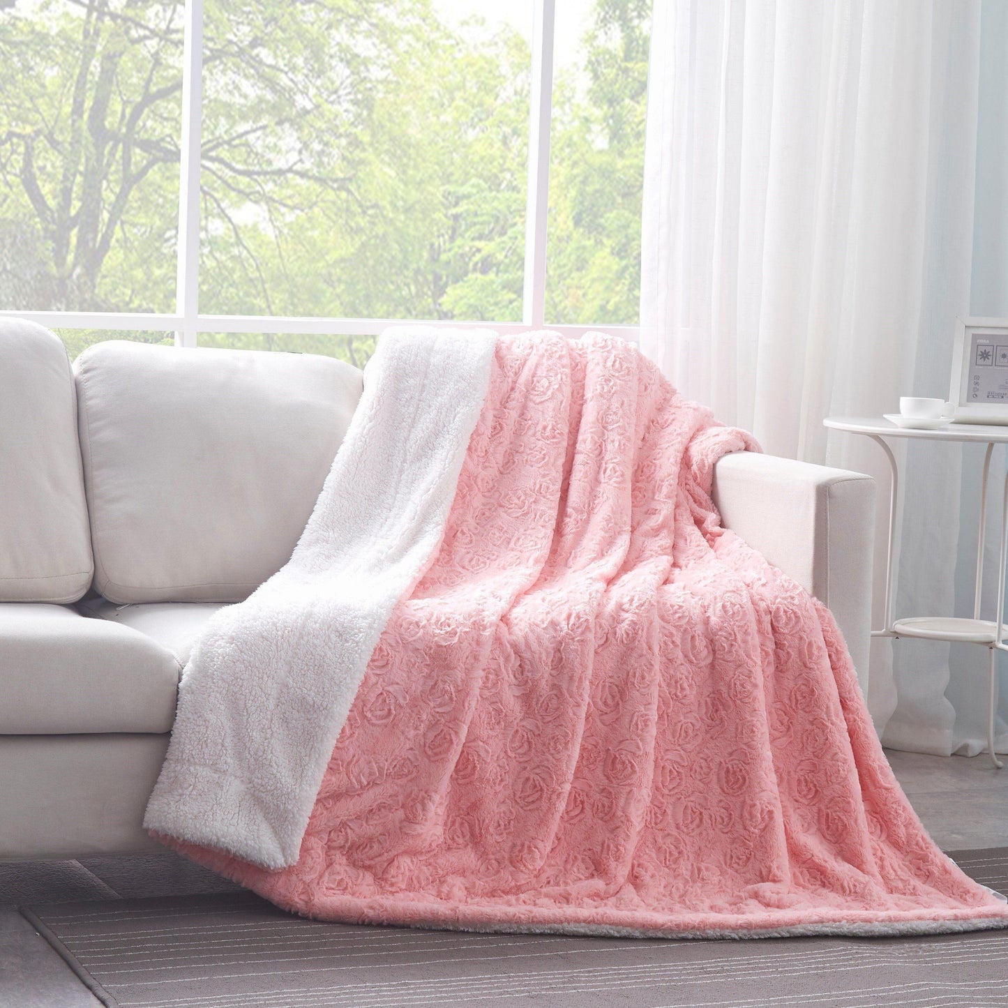 Bedding Luxury Blossom Pink Rose Buds Pink Sherpa Backside Faux Fur Throw Blanket (BL-171752)